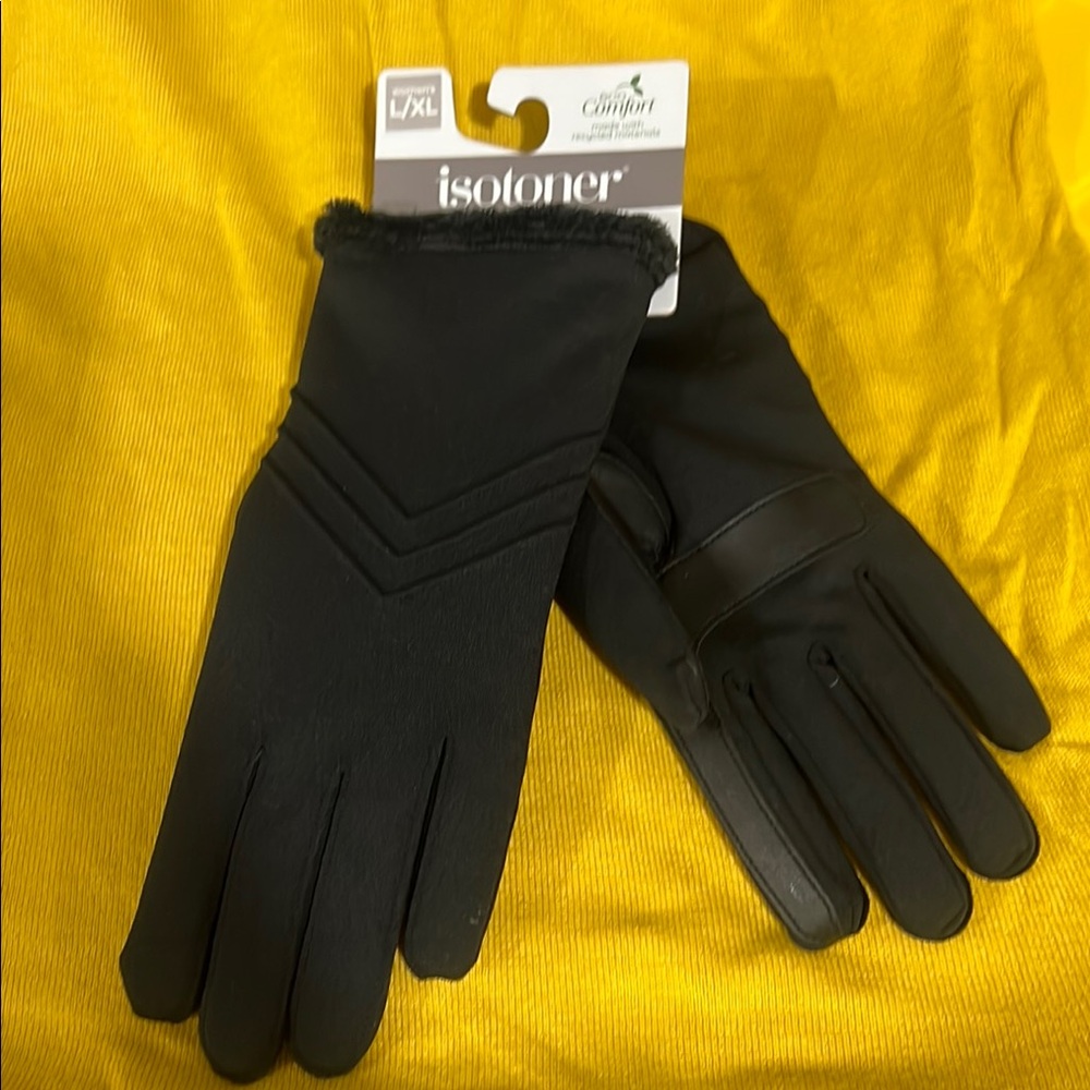 Isotoner Black Woman Gloves